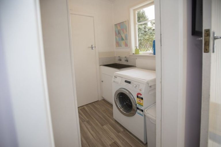 Photo of property in 76 Hampden Street, Picton, 7220