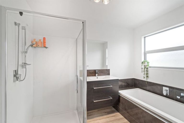 Photo of property in 14 Greenstone Street, Rolleston, 7614