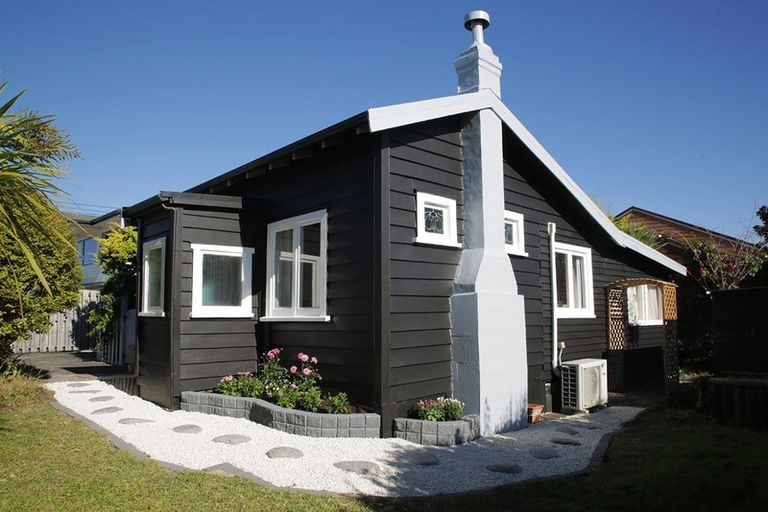 Photo of property in 1/89 Glengarry Road, Glen Eden, Auckland, 0602