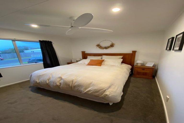 Photo of property in 3 Marjorie Lane, Papamoa Beach, Papamoa, 3118