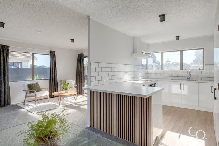 Photo of property in 1/104 Gloucester Road, Mount Maunganui, 3116