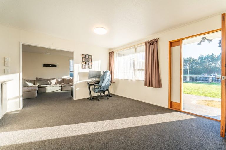 Photo of property in 27 Queen Street, Pareora, 7912