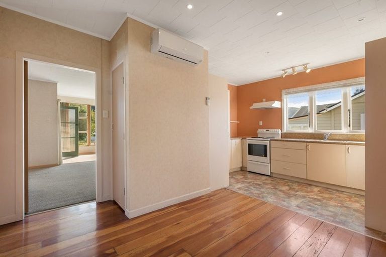 Photo of property in 25 Miller Avenue, Paeroa, 3600