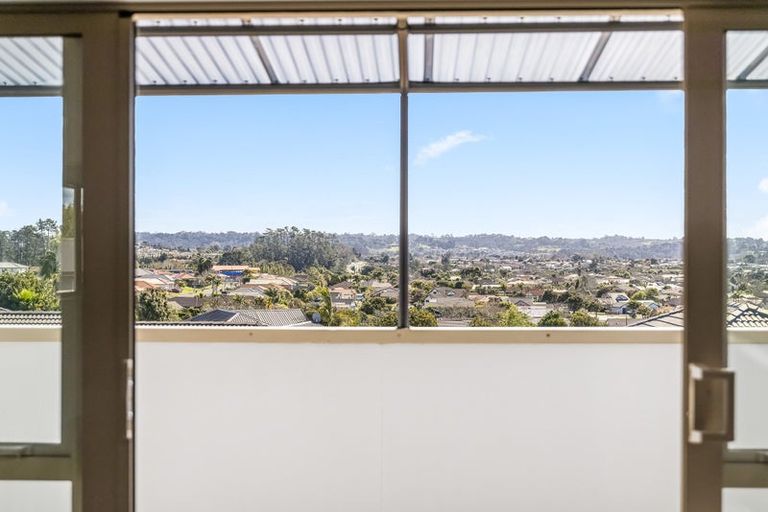 Photo of property in 33 Gala Place, Henderson, Auckland, 0612