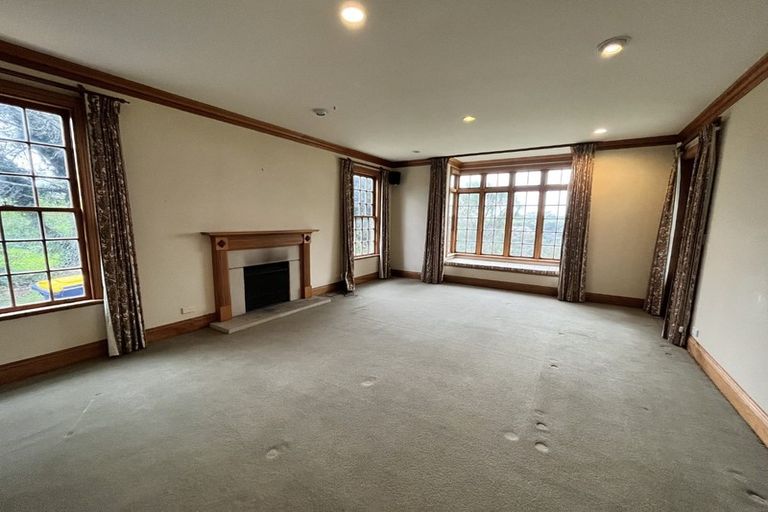 Photo of property in 18 Glenvar Ridge Road, Long Bay, Auckland, 0630