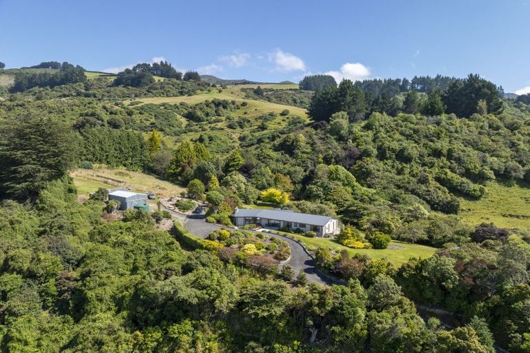 Photo of property in 33 Blanket Bay Road, Sawyers Bay, Port Chalmers, 9023