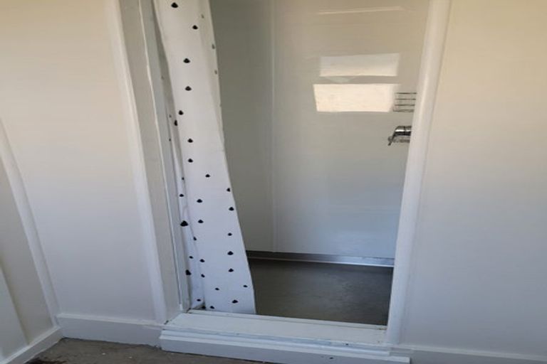 Photo of property in 21a Bulteel Street, New Plymouth, 4310