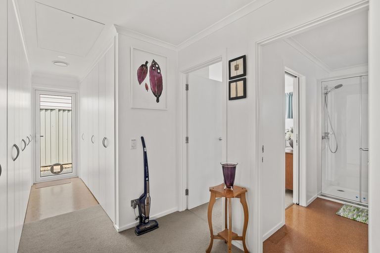 Photo of property in 8a Kenmare Street, Alexandra, 9320