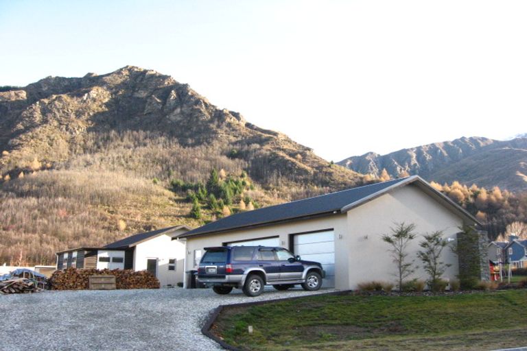 Photo of property in Butel Park, 50 Essex Avenue, Arrowtown, 9302