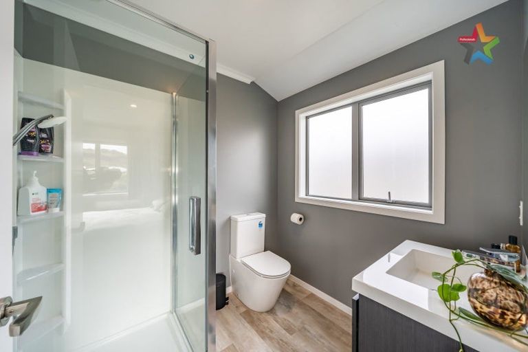 Photo of property in 59 Grovedale Square, Wainuiomata, Lower Hutt, 5014