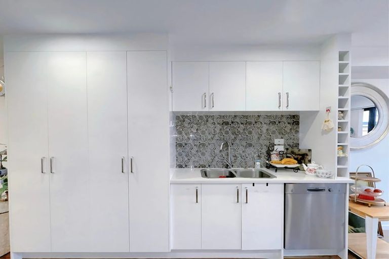 Photo of property in 13 Lovely Lane, Manurewa, Auckland, 2102