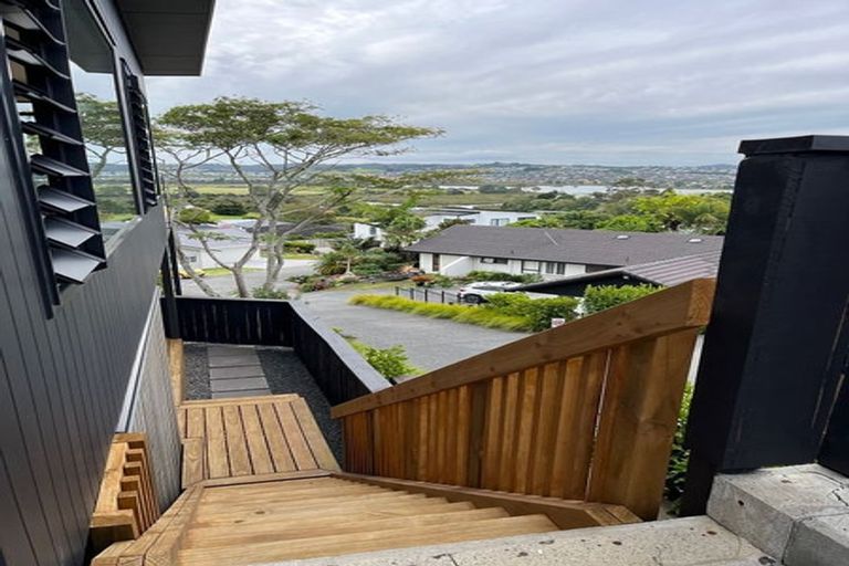 Photo of property in 130 Hibiscus Coast Highway, Red Beach, 0932