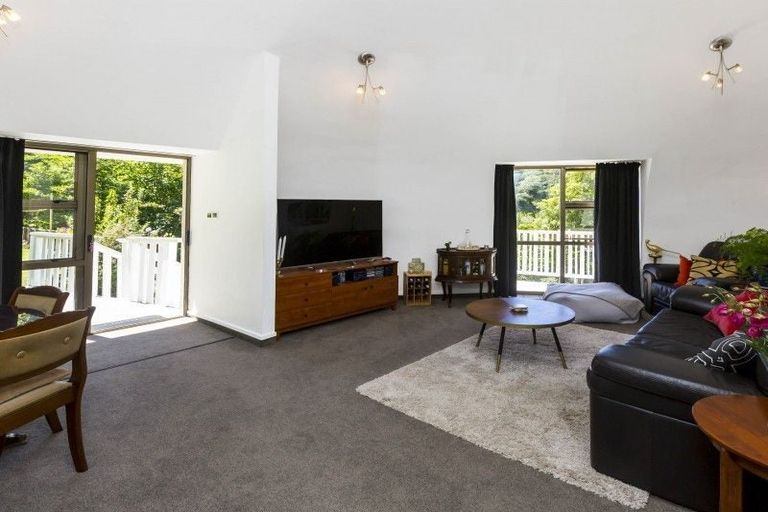 Photo of property in 56 Bridge Road, Birchville, Upper Hutt, 5018