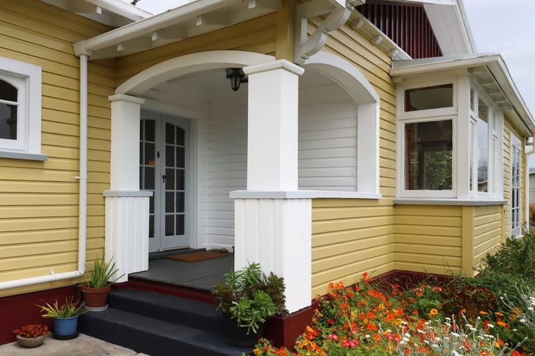 Photo of property in 23 Worcester Street, Hampden, 9410