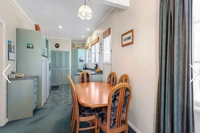 Photo of property in 62 Tannadyce Street, Strathmore Park, Wellington, 6022