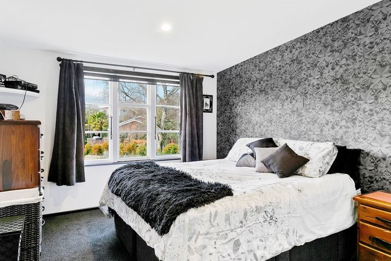 Photo of property in 14 Pipi Street, Two Mile Bay, Taupo, 3330