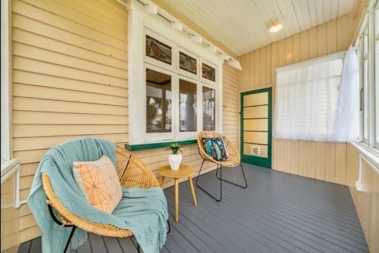 Photo of property in 43 Cuba Street, Petone, Lower Hutt, 5012