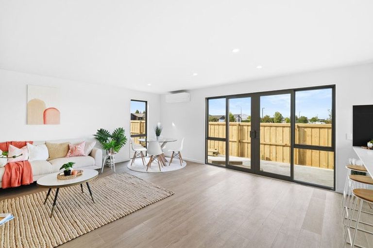 Photo of property in 2 Tarata Way, Lower Shotover, 9304