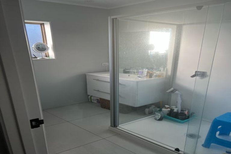 Photo of property in 2/40 Gills Avenue, Papakura, 2110