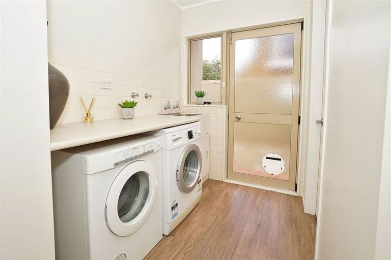 Photo of property in 57 Delamare Road, St Andrews, Hamilton, 3200