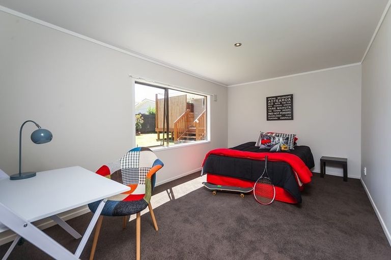 Photo of property in 3 Thompson Terrace, Manurewa, Auckland, 2102