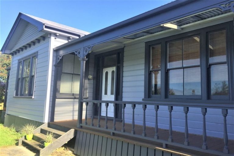 Photo of property in 17 Cranley Street, Dargaville, 0310