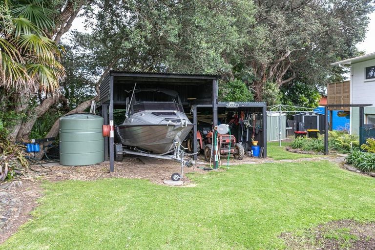 Photo of property in 6 Springfield Avenue, Ngarimu Bay, Thames, 3575