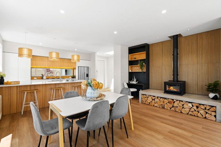 Photo of property in 45b Weld Street, Martinborough, 5711