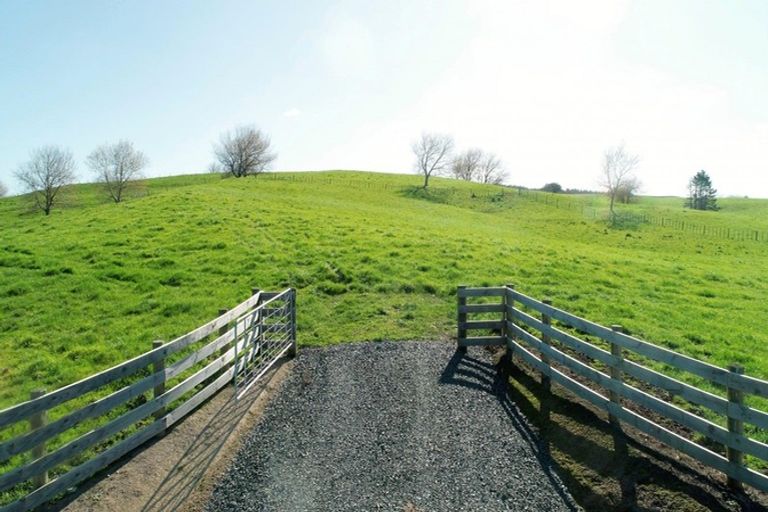 Photo of property in 290 Prictor Road, Wellsford, 0972