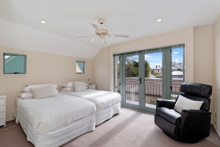 Photo of property in 1/104 Papanui Road, Merivale, Christchurch, 8014