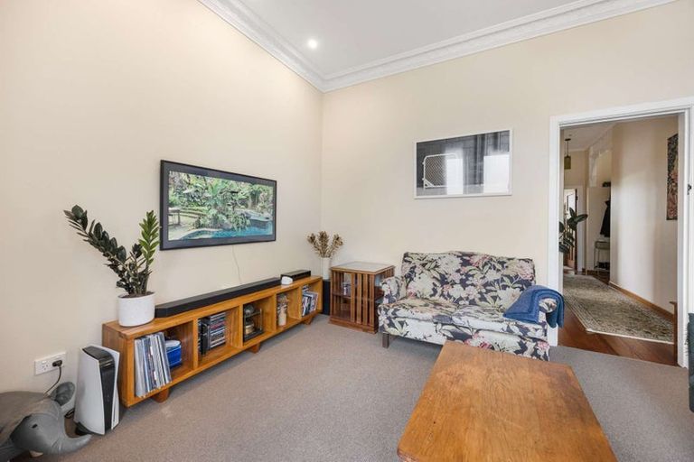 Photo of property in 31 Disley Street, Highbury, Wellington, 6012