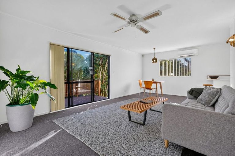 Photo of property in 1/30 Savoy Road, Glen Eden, Auckland, 0602