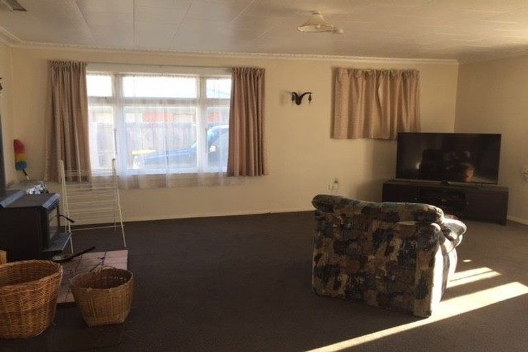 Photo of property in 65 Ivory Street, Rangiora, 7400