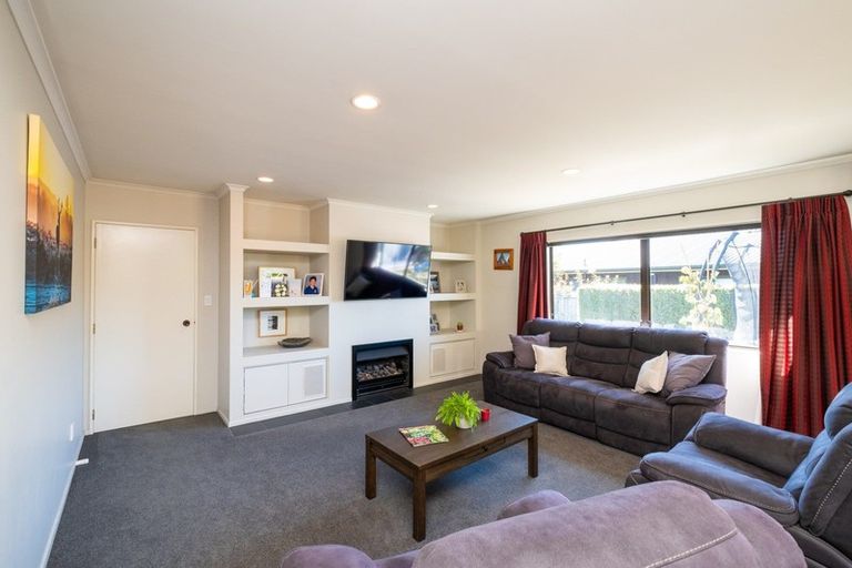 Photo of property in 11 Legorne Lane, Havelock North, 4130