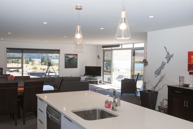 Photo of property in 22 Lochinver Avenue, Lake Tekapo, 7999