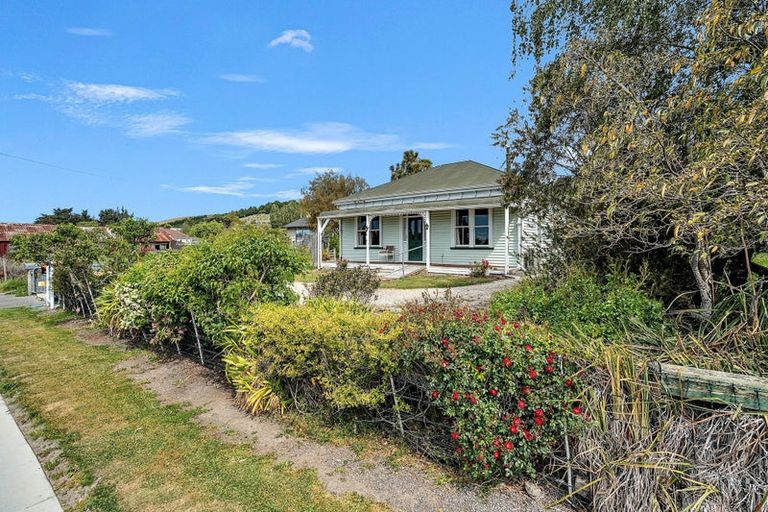 Photo of property in 111 Princes Street, Waikari, 7420