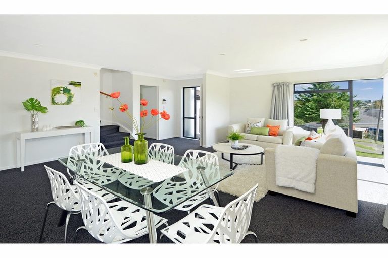 Photo of property in 20 Stephanie Close, Glenfield, Auckland, 0629