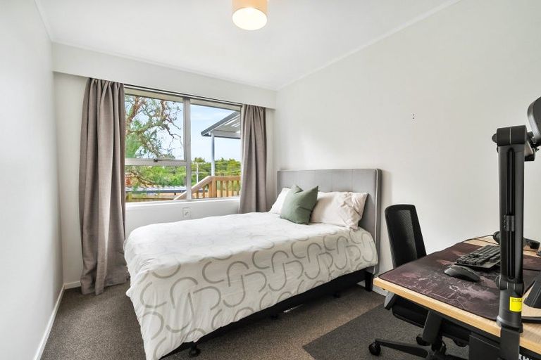 Photo of property in 35 Takahe Street, Tikipunga, Whangarei, 0112