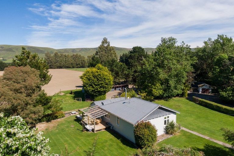 Photo of property in 17 Hekeao Road, Surrey Hills, Ashburton, 7778