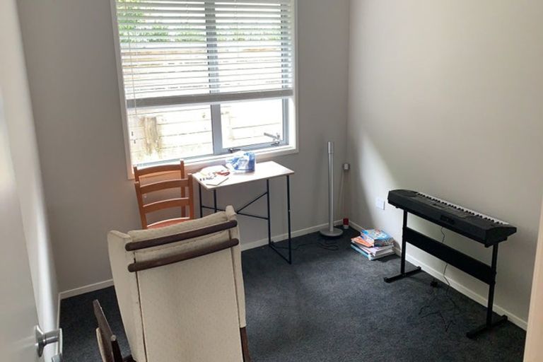 Photo of property in 98 Whakaturou Crescent, Pyes Pa, Tauranga, 3112