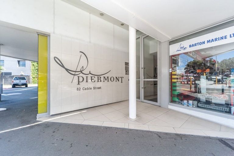 Photo of property in Piermont Apartments, 3i/82 Cable Street, Te Aro, Wellington, 6011