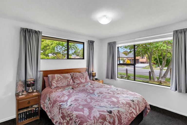 Photo of property in 1/42 Briarmont Street, Avondale, Christchurch, 8061