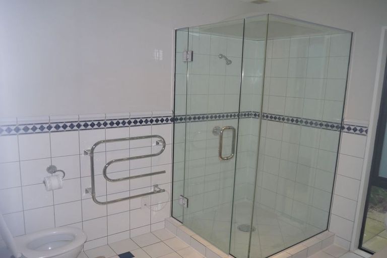 Photo of property in 29 Kahu Road, Fendalton, Christchurch, 8041