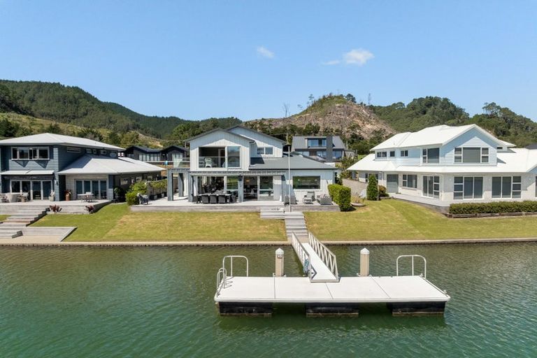 Photo of property in 308 Waterways Parade, Pauanui, Hikuai, 3579