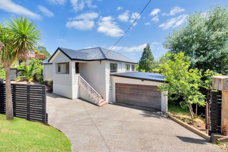 Photo of property in 19a Manuwai Road, Torbay, Auckland, 0630