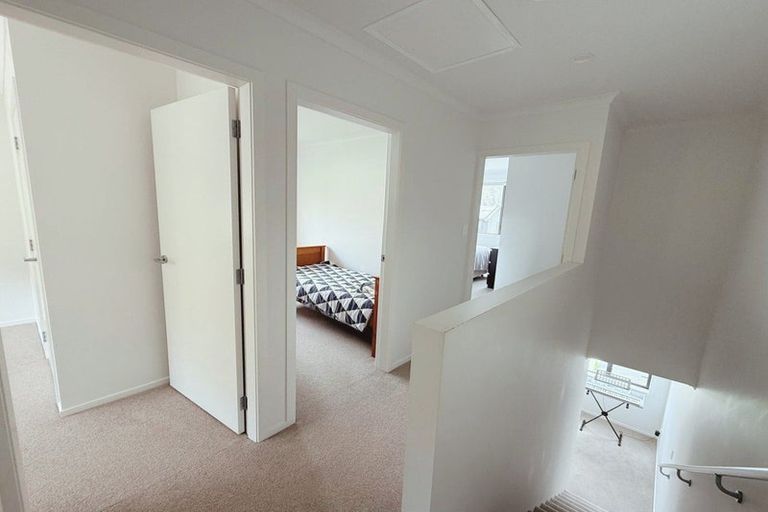 Photo of property in 15 Holystone Road, Whitby, Porirua, 5024