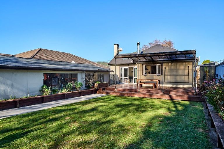 Photo of property in 46 Stellin Street, Boulcott, Lower Hutt, 5011