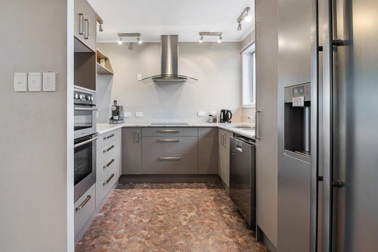 Photo of property in 35 Aotea Crescent, Tokoroa, 3420