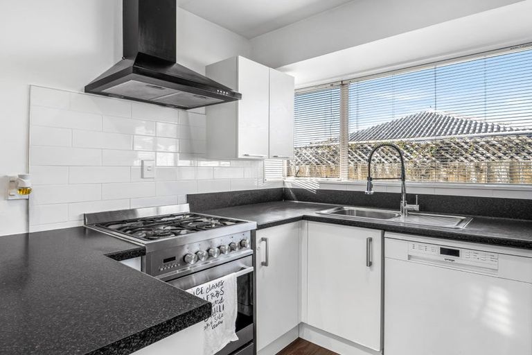 Photo of property in 3/77 Fairfield Avenue, Addington, Christchurch, 8024