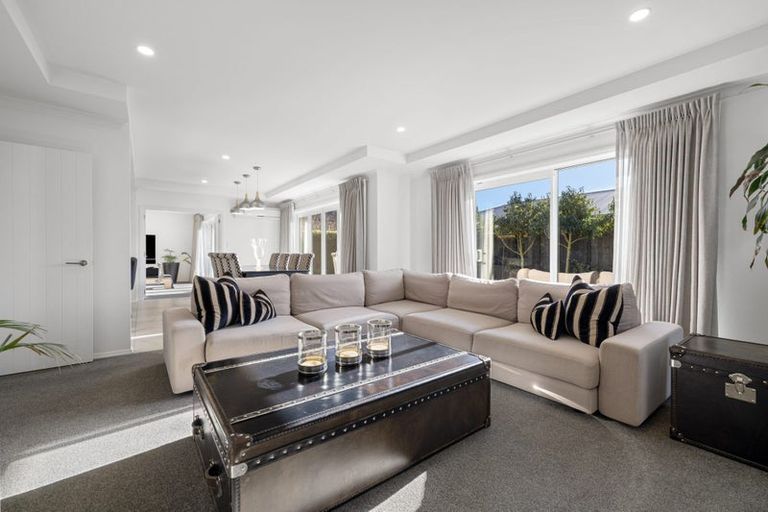 Photo of property in 32 Macphail Avenue, Rangiora, 7400